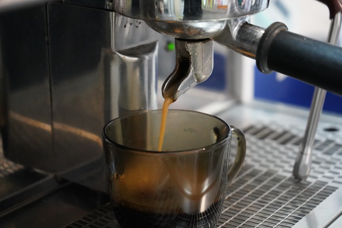 Кофе из кофемашины.